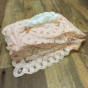 Decorative Pink Lace Tissue Box Cover